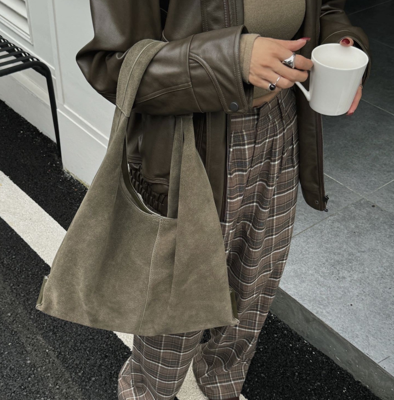 스웨이드가방 보부상세무 가방 스웨이드 호보백 휘뚜루마뚜루 빅백 - 상세 이미지 2