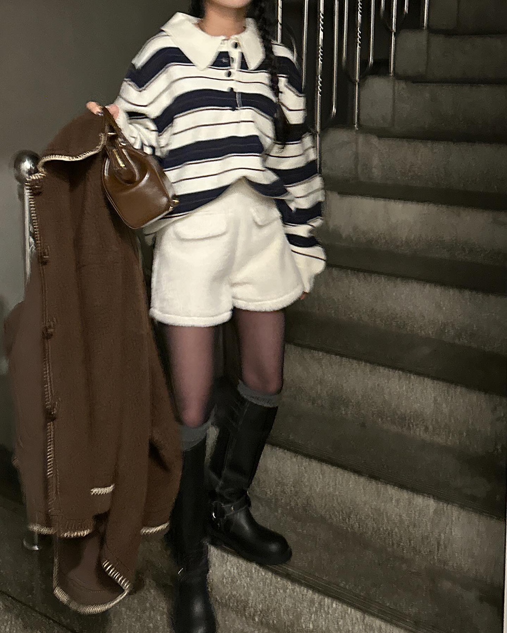 다코베 여성 오버핏 하객룩 출근룩 오피스룩 루즈핏 뽀글이 양털 스티치 무스탕 하프 싱글 카라 코트 상세 이미지 22