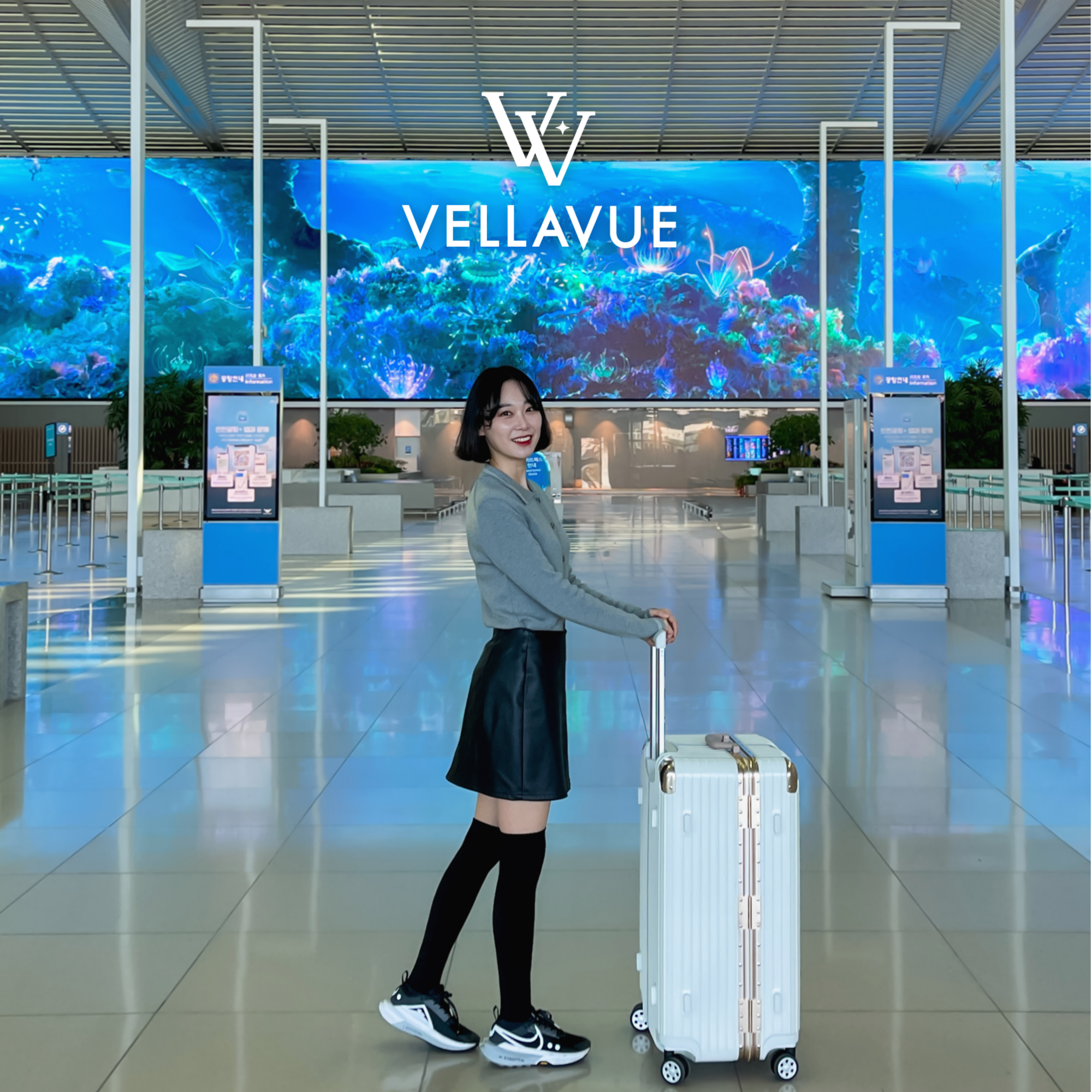 여행용캐리어 61cm(24인치) 폴리카보네이트 금고형 벨라뷰 프리미엄 캐리어 스위스 여행