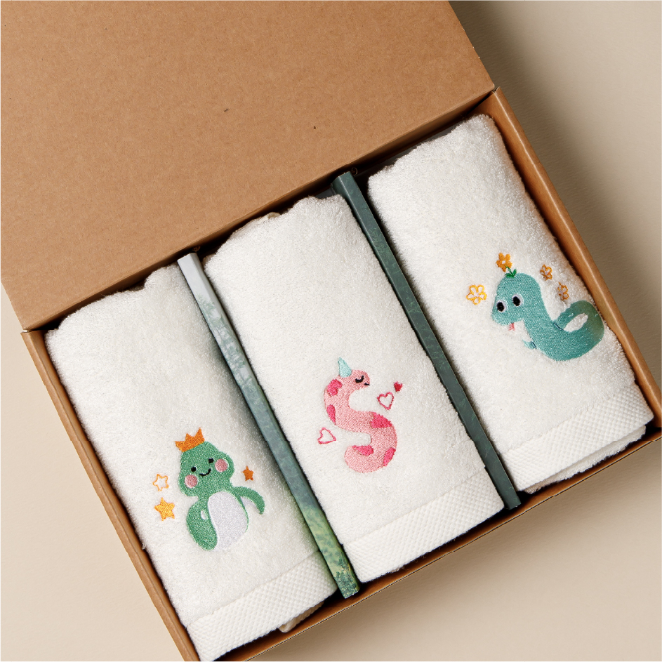 라라앤모어 임신 출산 축하선물세트 신생아 아기 푸른뱀띠자수 밤부타올 3종 SET