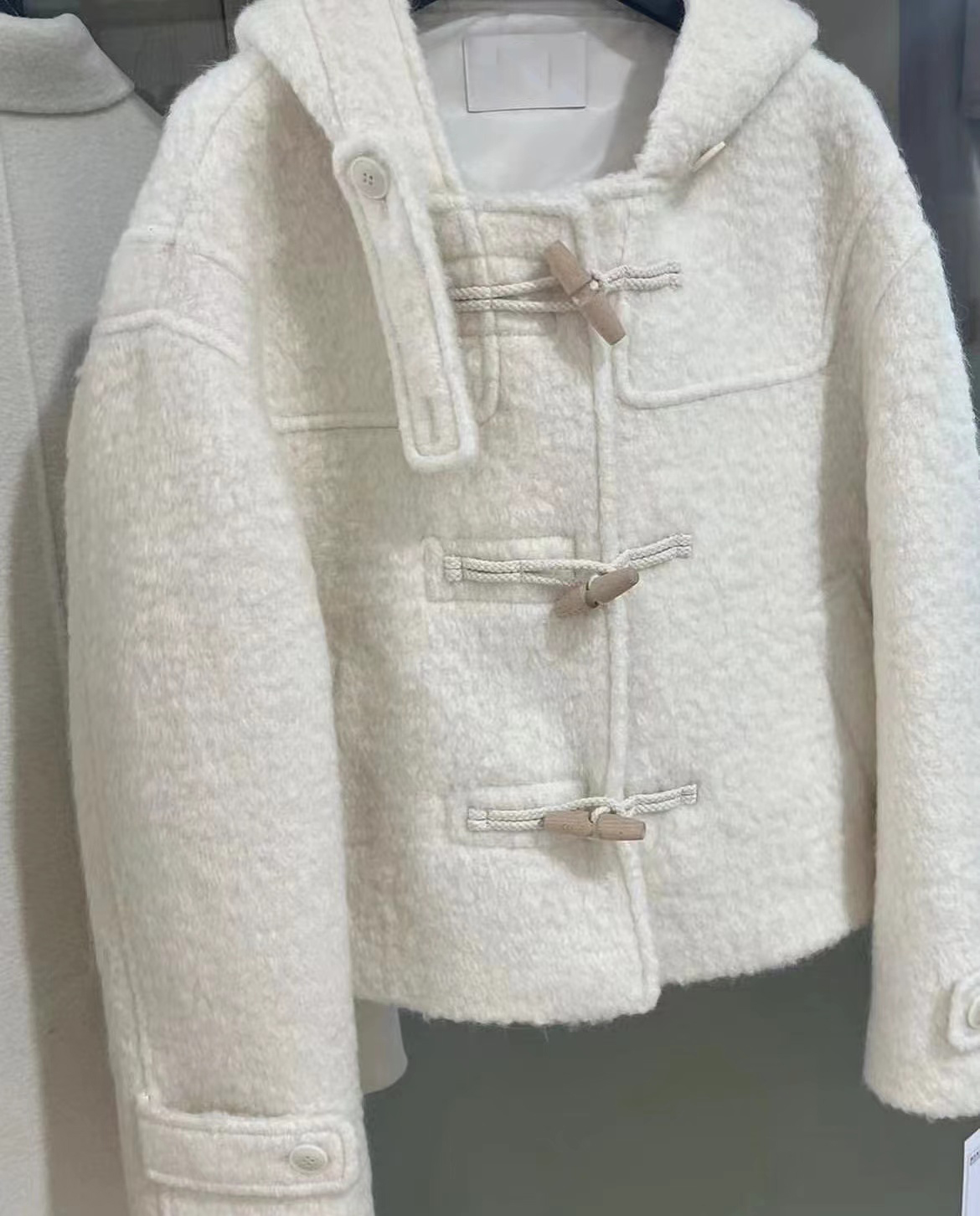 큐티룩 캐주얼룩 꾸안꾸룩 버클 떡볶이 코트 세미 크롭 데일리 귀여운 뽀글이 가을 겨울 자켓 125010303 상세 이미지 39