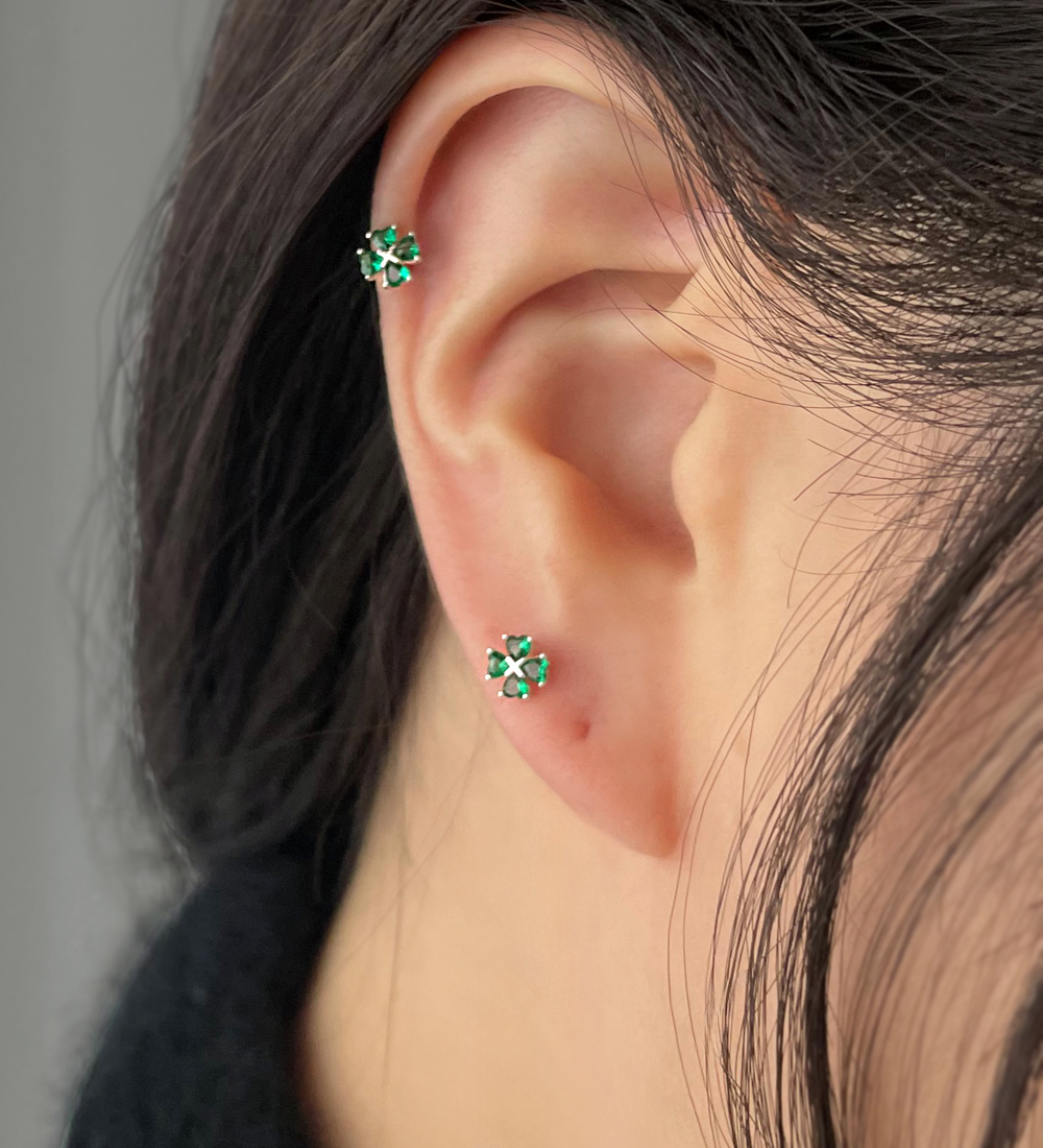 [무배] 실버925 그린 큐빅 행운의 클로버 귀걸이 은피어싱