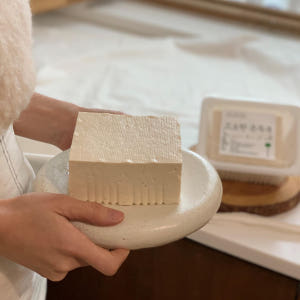 경주더두부 국산콩 무첨가 해양심층수 전통 수제 손두부 550g 맛있게 먹은 솔직 후기 - 상품 이미지 2