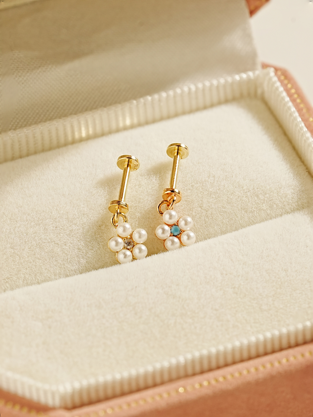 [0.8mm]14K 인터널 진주 플라워 큐빅 드롭 라블렛 피어싱 귀걸이 - 상세 이미지 4