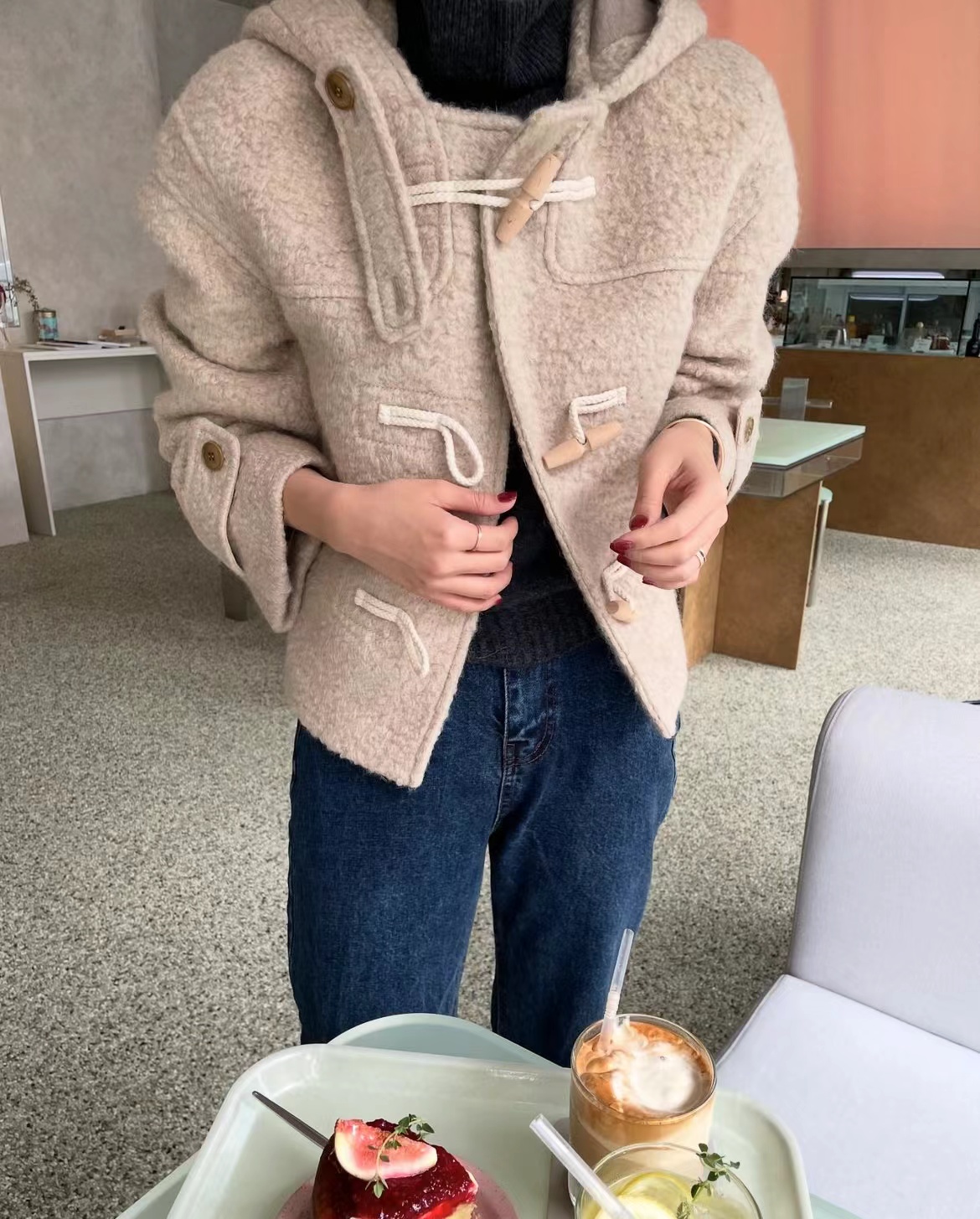 큐티룩 캐주얼룩 꾸안꾸룩 버클 떡볶이 코트 세미 크롭 데일리 귀여운 뽀글이 가을 겨울 자켓 125010303 상세 이미지 38