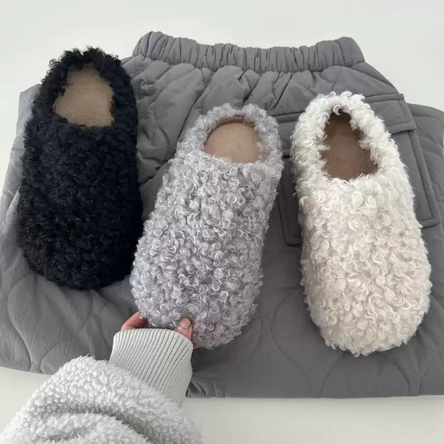 뽀글이 키높이 슬리퍼 뮬 굽7cm 귀여운 디자인 가을 겨울 미끄럼방지 화이트 블랙 3컬러 - 상세 이미지 2