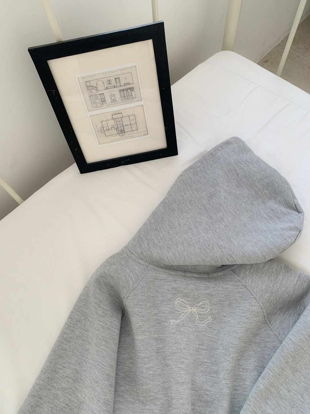 위어 리본 후드 집업 봄 자수 레글런 후디 발레코어 핑크 세미크롭 반 크롭 데일리 점퍼 3color 상세 이미지 29