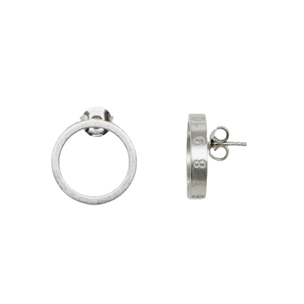 메종 마르지엘라 뉴메리컬링 넘버링 귀걸이 SI8VG0001SV0129951 마르지엘라 링귀걸이 남녀공용 - 상품 이미지