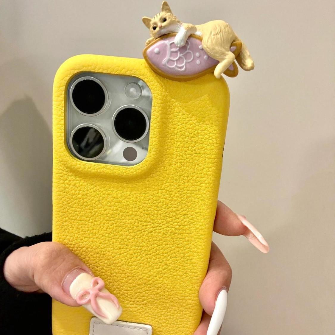 [8Style] 오밀조밀 아기 고양이 디테일 파스텔톤 아이폰14ProMax 케이스 iPhone15Pro 신상 13 여성용 12 소프트 젤리 11 아이폰16 애플폰케이스 - 상세 이미지 3