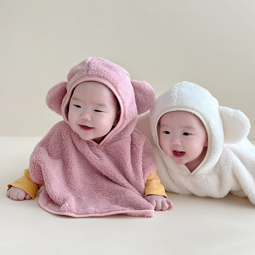 바니블라썸 극세사 밍크퍼 망토 아기 바라클라바 겨울 모자 케이프후드 크림 - 메인 이미지