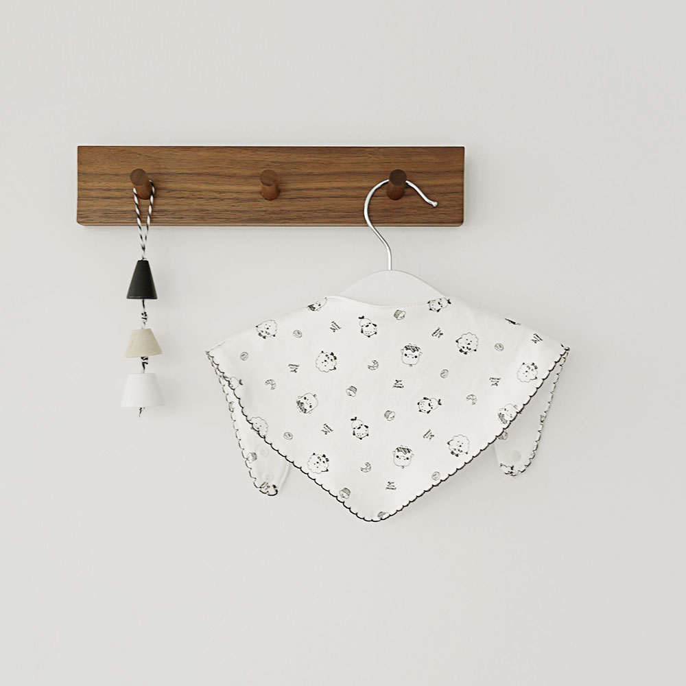 피넛버터젤리 캐릭터 순면 아기 스카프빕 무형광 순면 화이트 침받이 턱받이