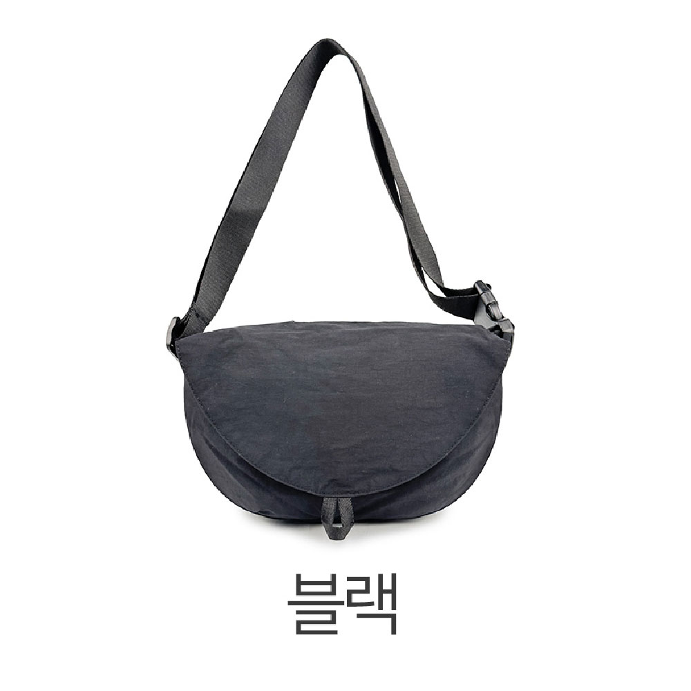 반달 크로스백 가벼운 덮개형 캐주얼 라운드 무지 경량 크로스 가방 - 상세 이미지 2