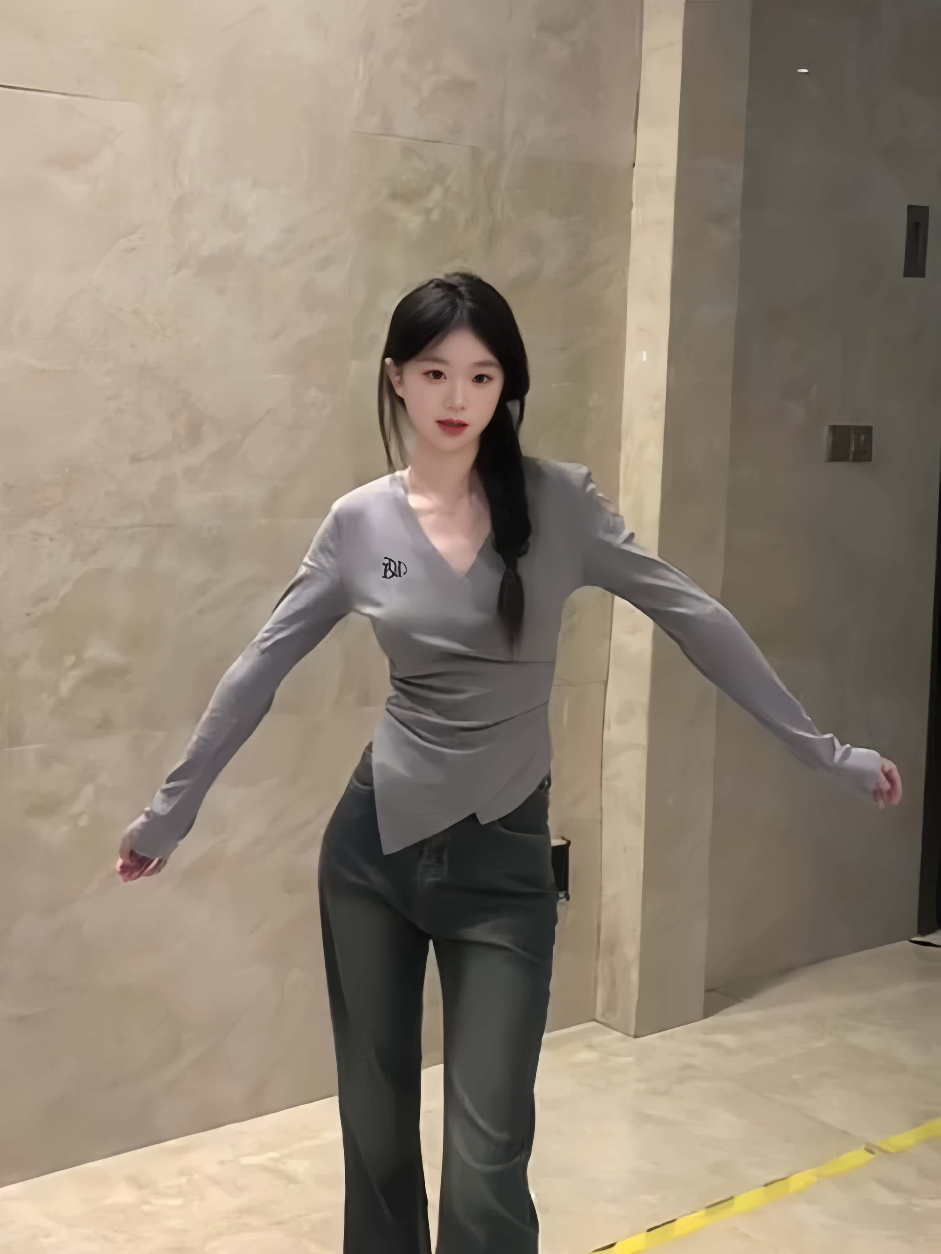 여성 브이넥 기모 슬림핏 언발 섹시 스판 티셔츠 스커트 투피스 - 상세 이미지 3