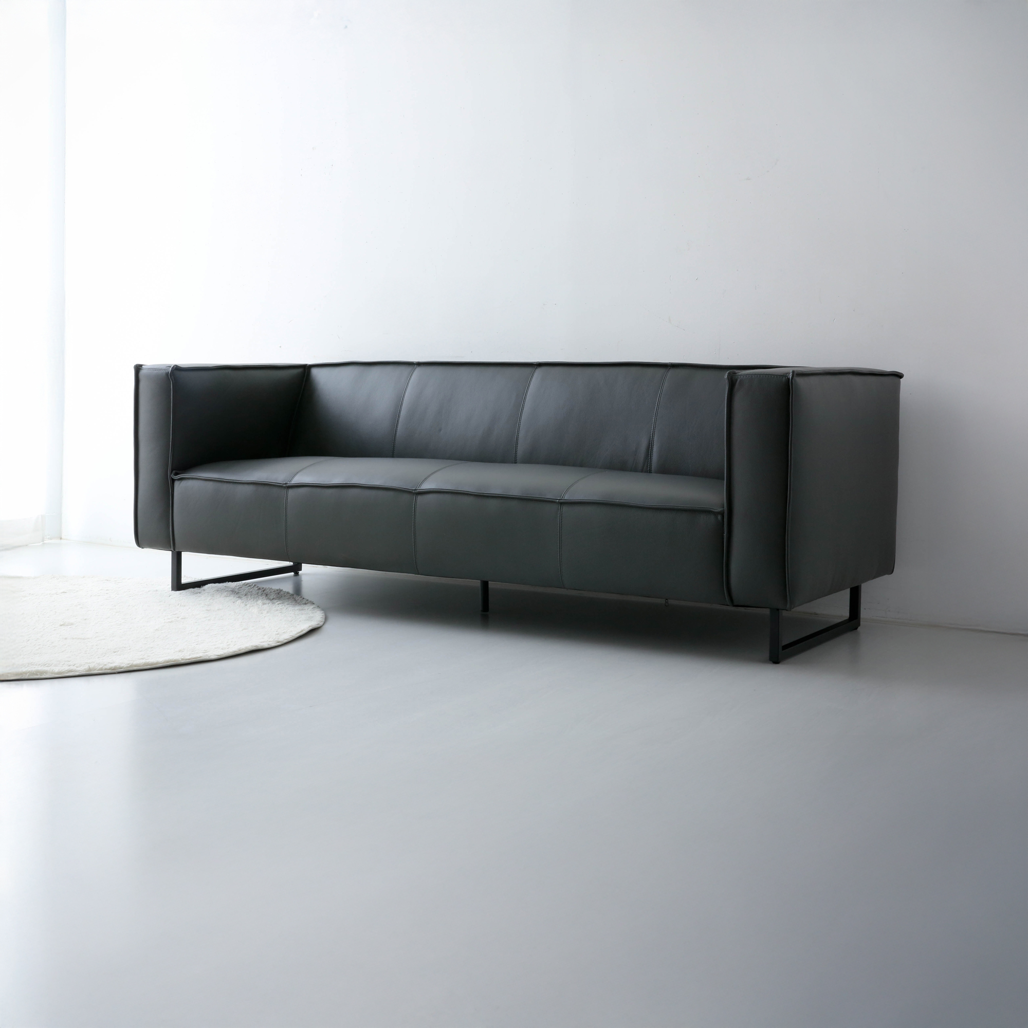 MATTONI 3인 이태리 가죽소파 건메탈 3950.0090