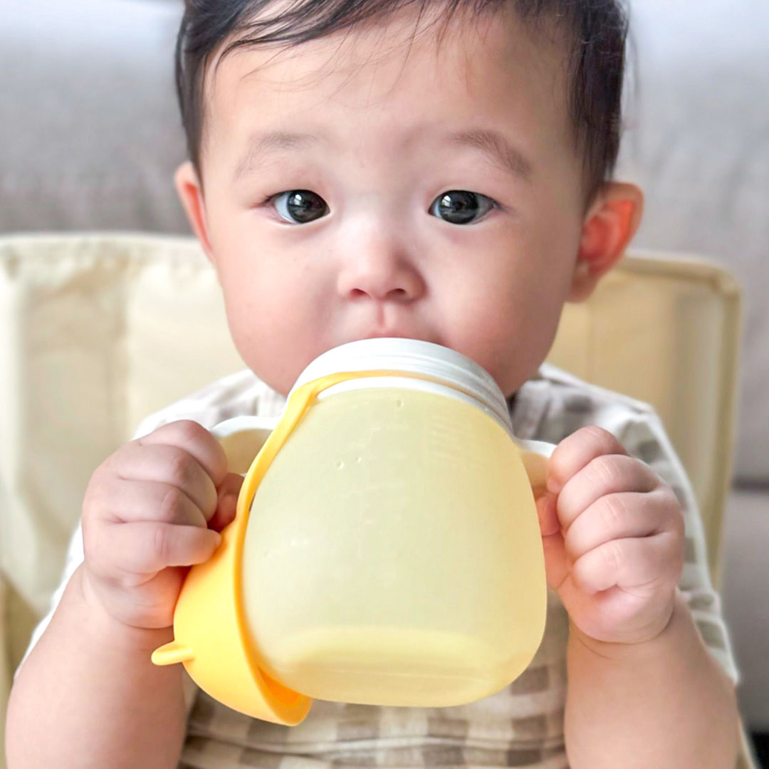 꼬꼬노리 멜럽봉봉 짜먹는 실리콘 스파우트컵 아기 빨대컵 국산 청소솔포함 유아 어린이집 물병