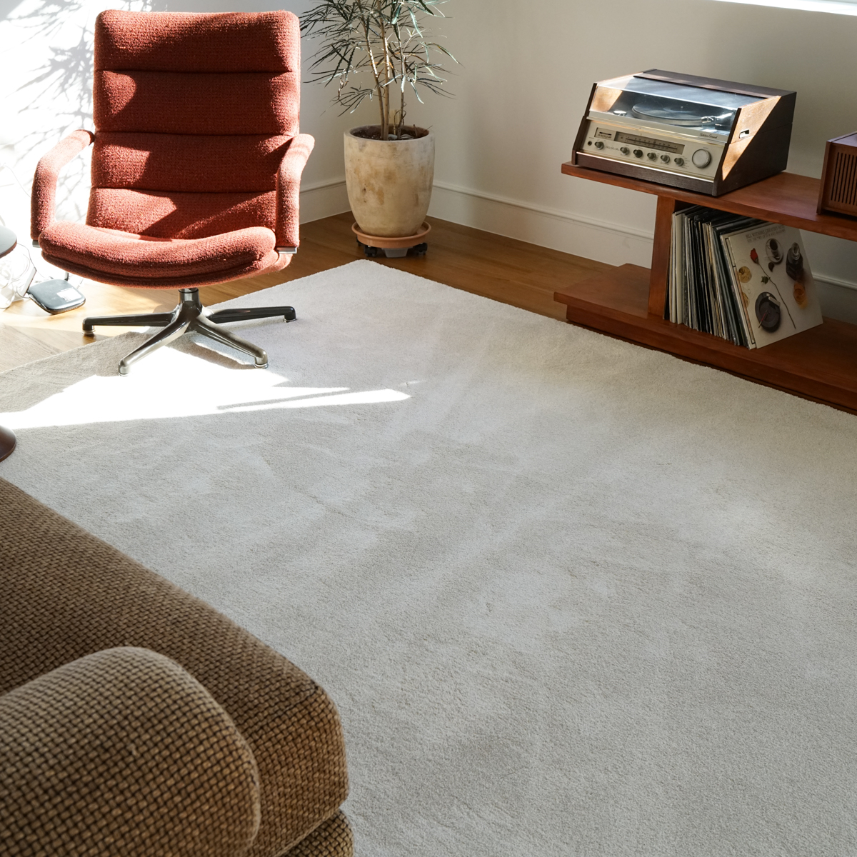 오가니크라프트 벨기에 AW 초고밀도 수입 카페트 코지 고급 거실 대형러그 맞춤가능 150X200