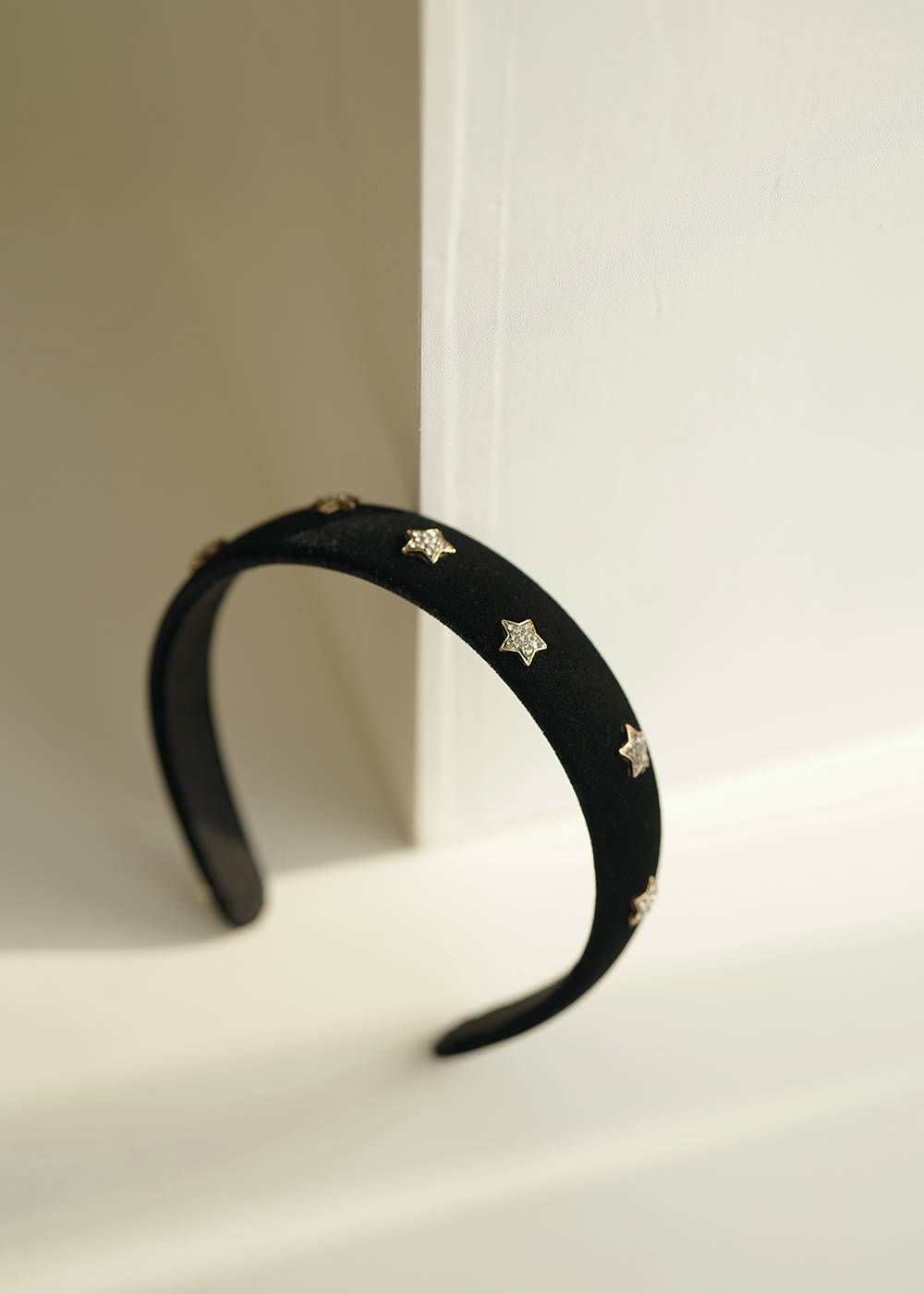 루드 디자이너 제작 스타플라워 벨벳 크리스탈 헤어밴드 L25SSAC2