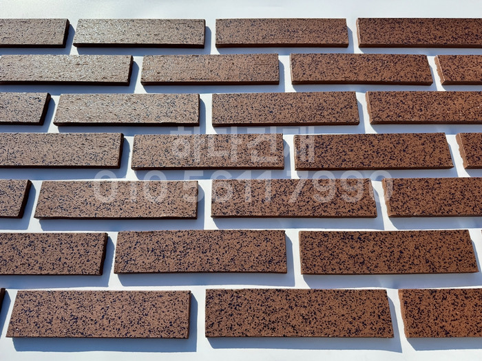 잉크 마블 점토타일 240x60x11T 브라운 / 하다건재