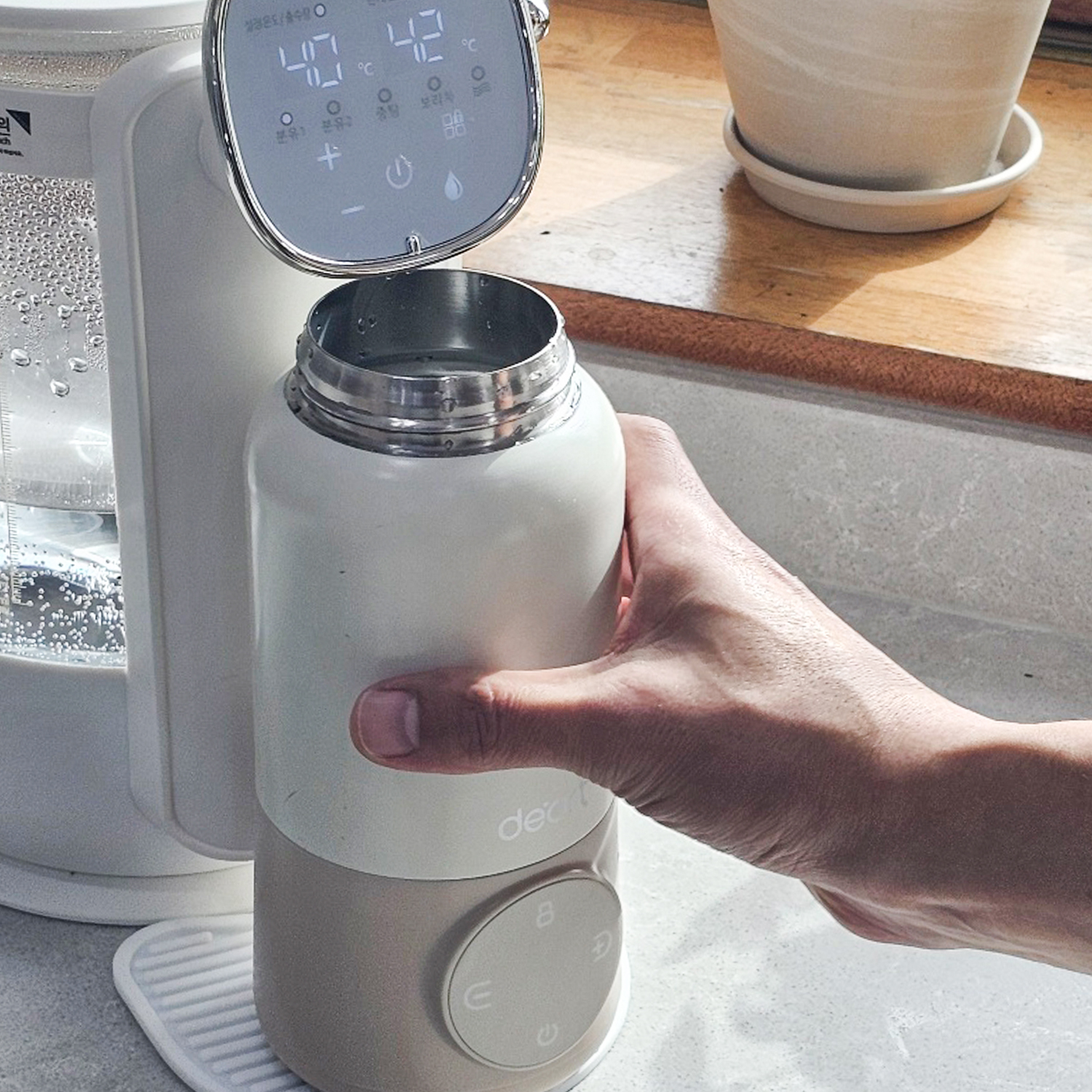 데아트 휴대용 분유포트 500ml 무선 가열 외출 분유 보온병