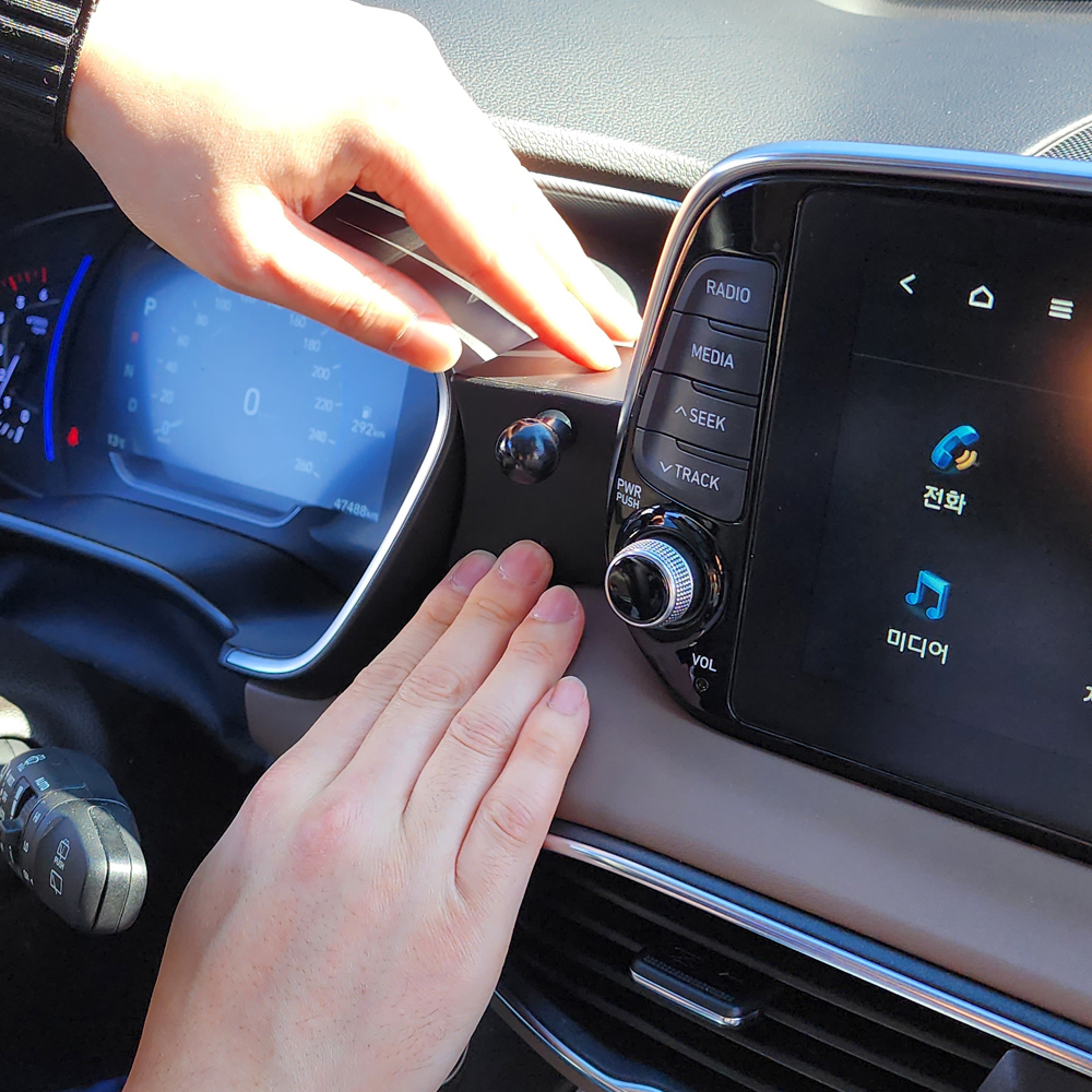 픽스 싼타페 4세대 TM 페이스리프트 이전(18-20년식) 전용 차량용 핸드폰 거치대 마운트 단일