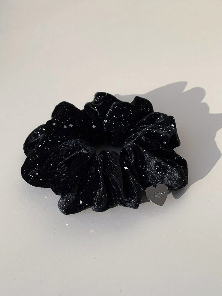 [자체제작] 벨벳 밀키웨이 스크런치 - 하트펜던트 여성 겨울 슈슈 미니곱창밴드