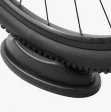 자전거 앞바퀴 보관 거치대 실내 주차 바퀴 휠 받침 로라 스탠드 고정 고임목