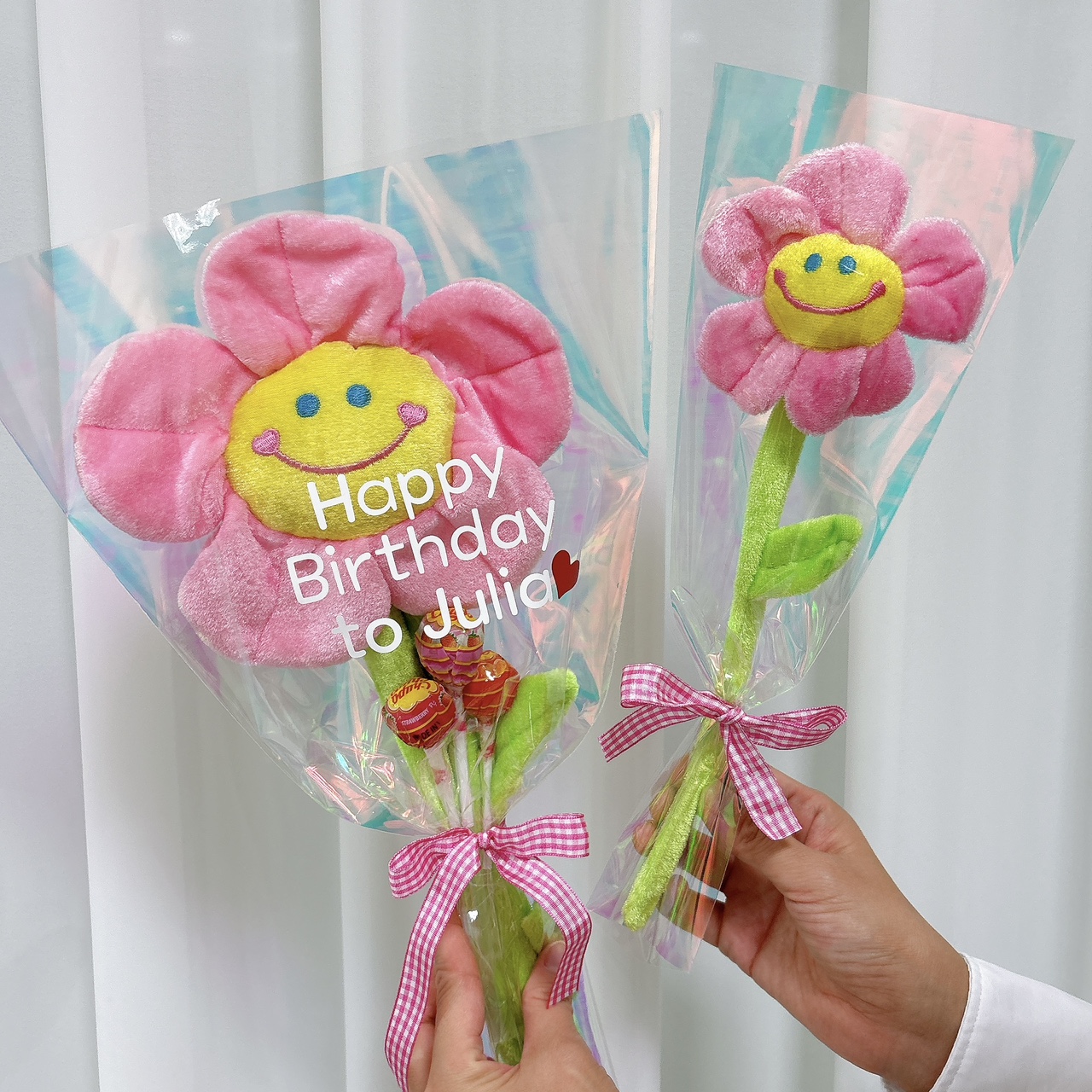 슈퍼스마일 레터링 인형꽃다발 발표회 졸업식 선생님선물 진핑크 화이트 - 상세 이미지 3