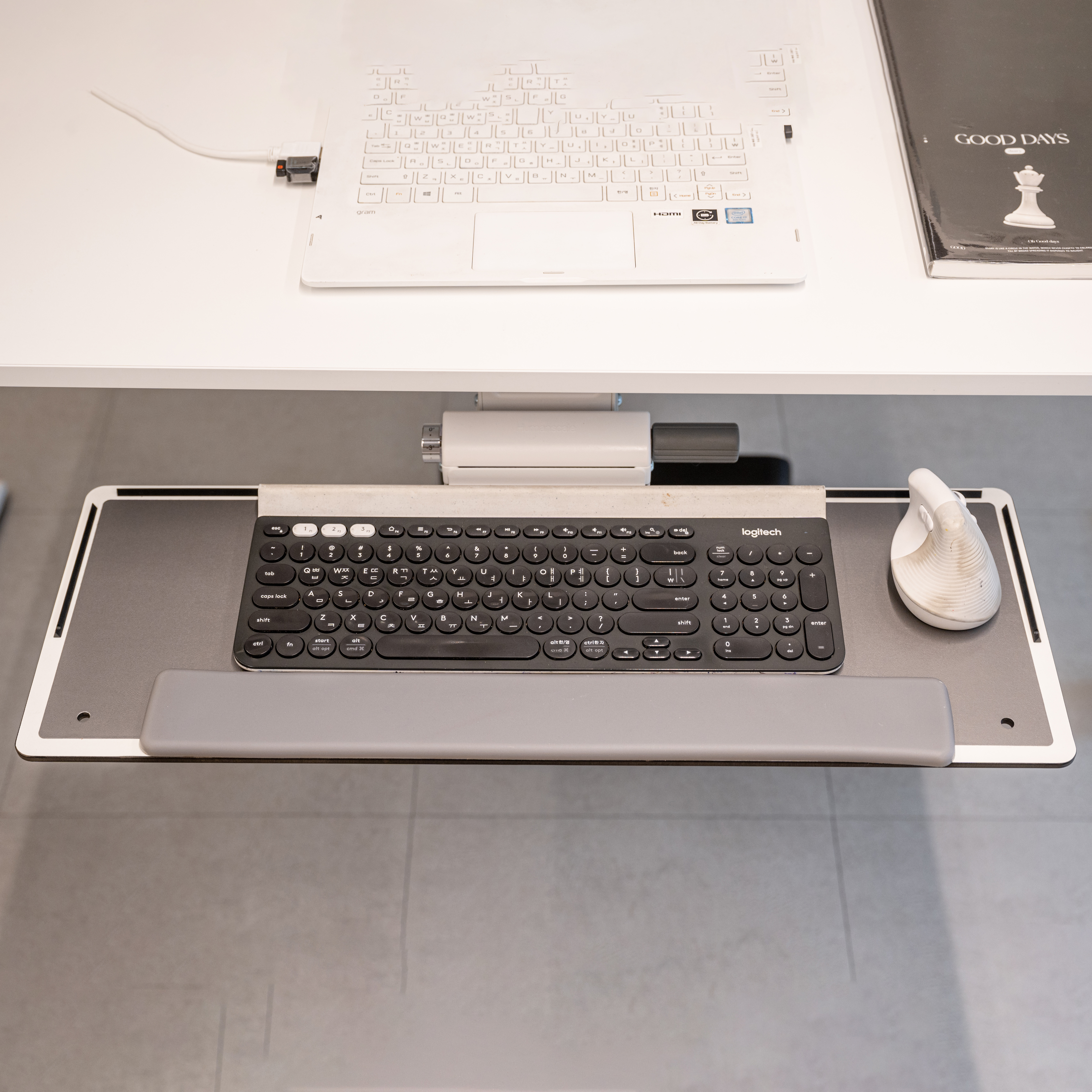 휴먼스케일 키보드 시스템 트레이 받침대 슬라이드형 거치대 선반 - 상세 이미지 2