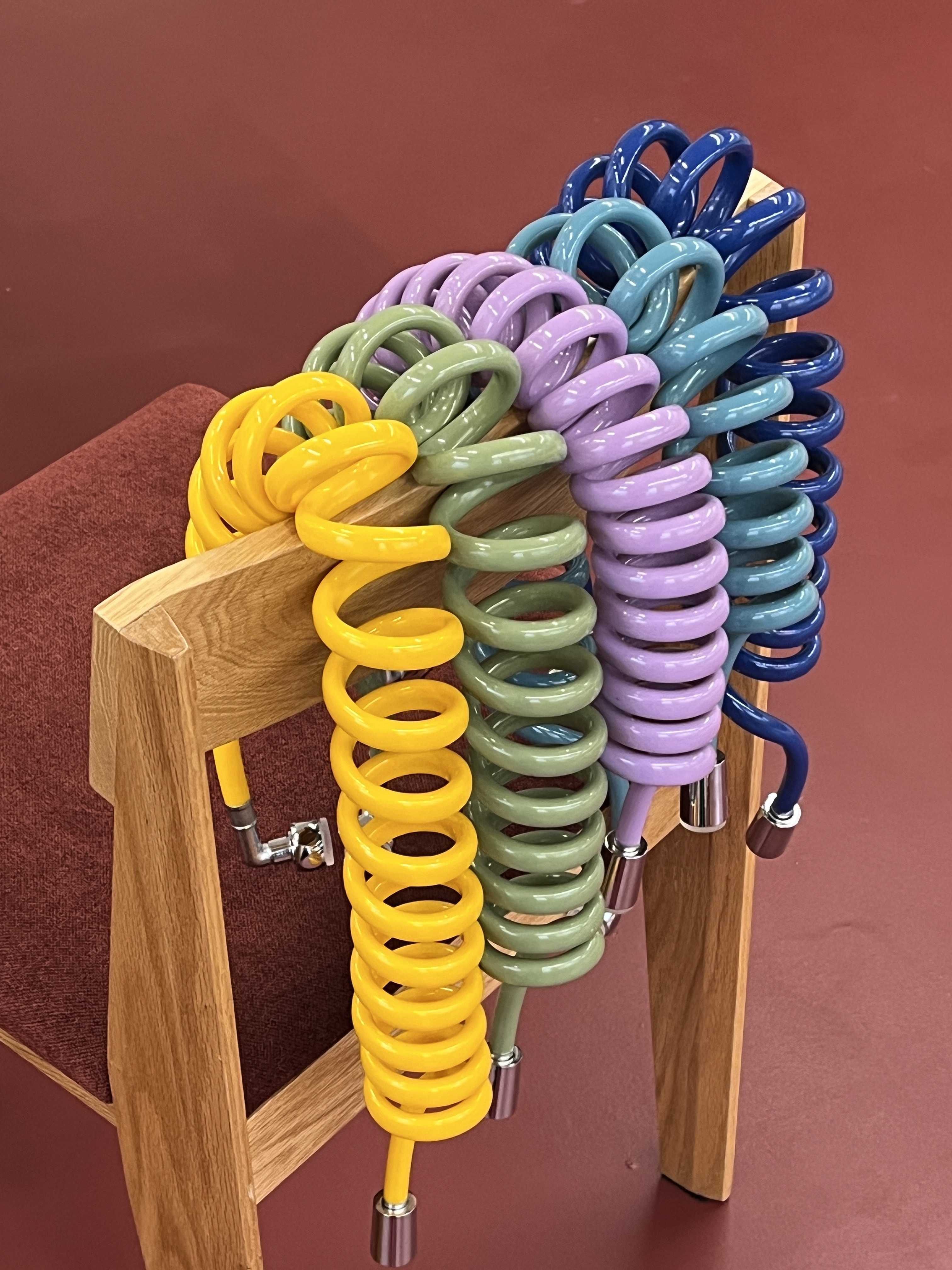 [N배송] 아쿠아듀오 물때X꼬임방지 스프링 샤워호스 3M 제품 이미지