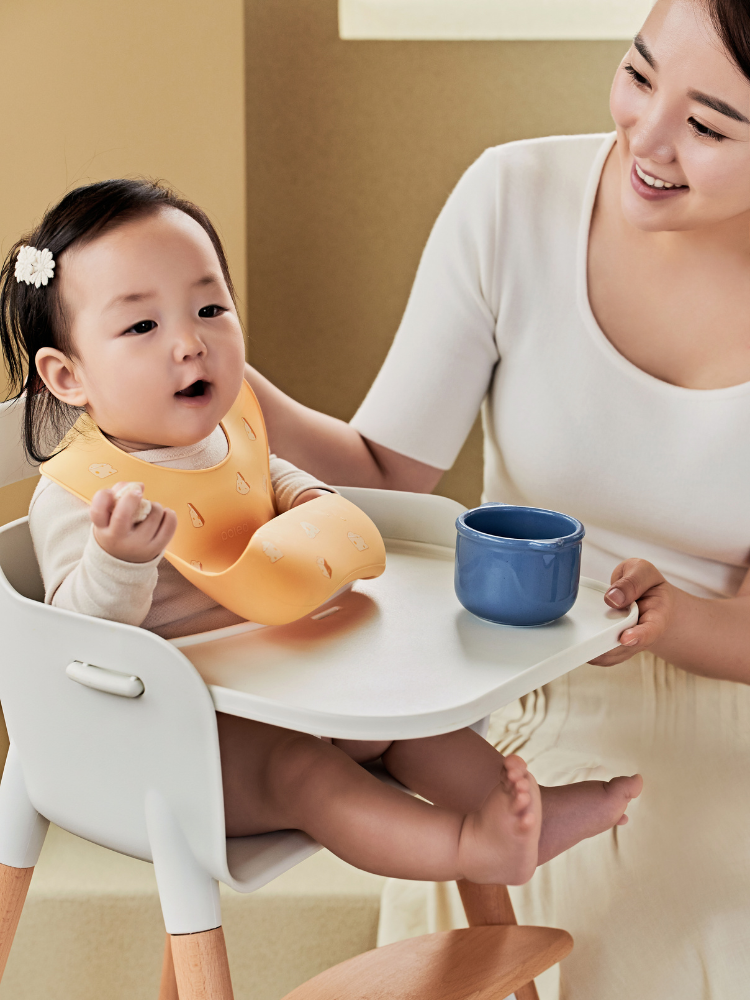 폴레드 키드키친 길이조절형 이유식 실리콘 턱받이