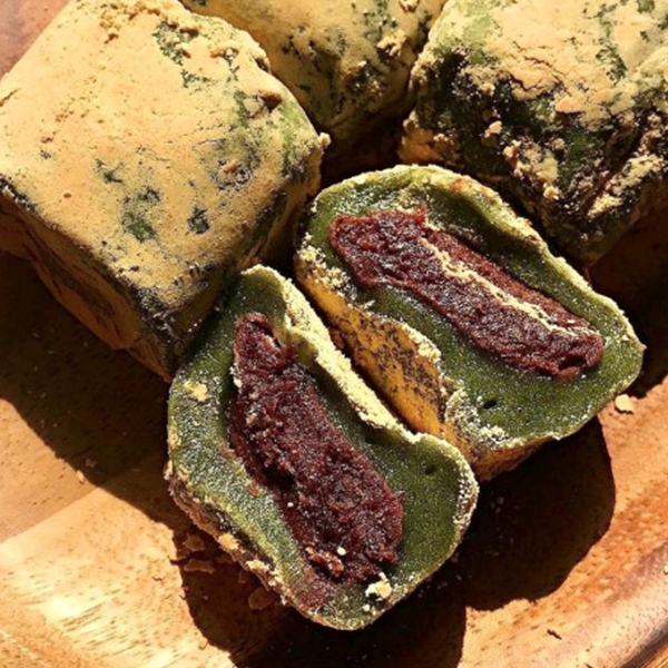 우리쌀 100% 굳지않는 쑥개떡 개별포장 1.5kg(50gx30개입) 식사대용 간식 떡선물 - 상품 이미지