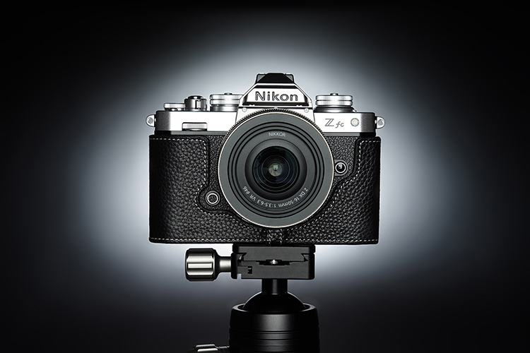 니콘 ZFC NIKON ZFC 카메라 속사 하프 가죽 케이스 - 상세 이미지 3
