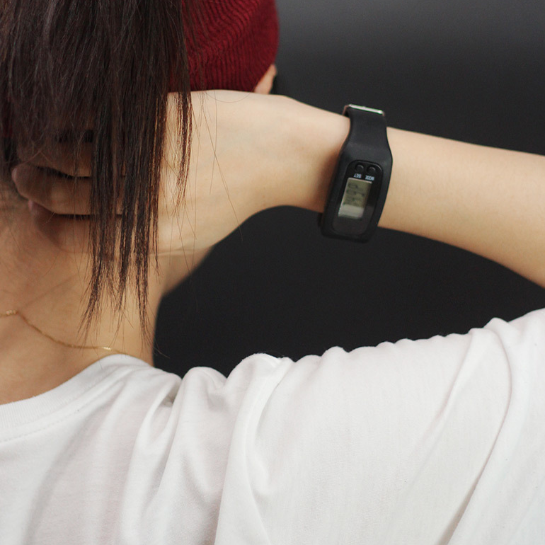 만보기시계 만보기기계 손목 만보계 걸음 측정기 칼로리 걷는시간 거리 소모 칼로리 측정