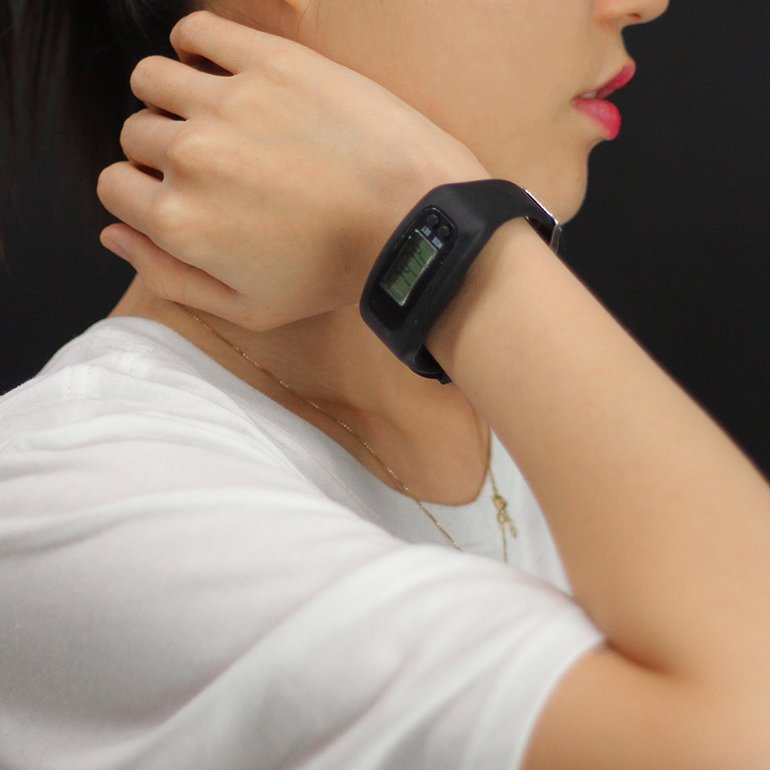 만보기시계 만보기기계 손목 만보계 걸음 측정기 칼로리 걷는시간 거리 소모 칼로리 측정