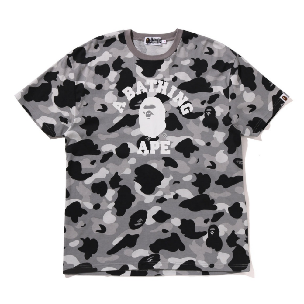 베이프 우먼즈 반팔티 1ST CAMO COLLEGE OVERSIZED TEE 1월 2주차 신상 1L30-209-002 - 메인 이미지