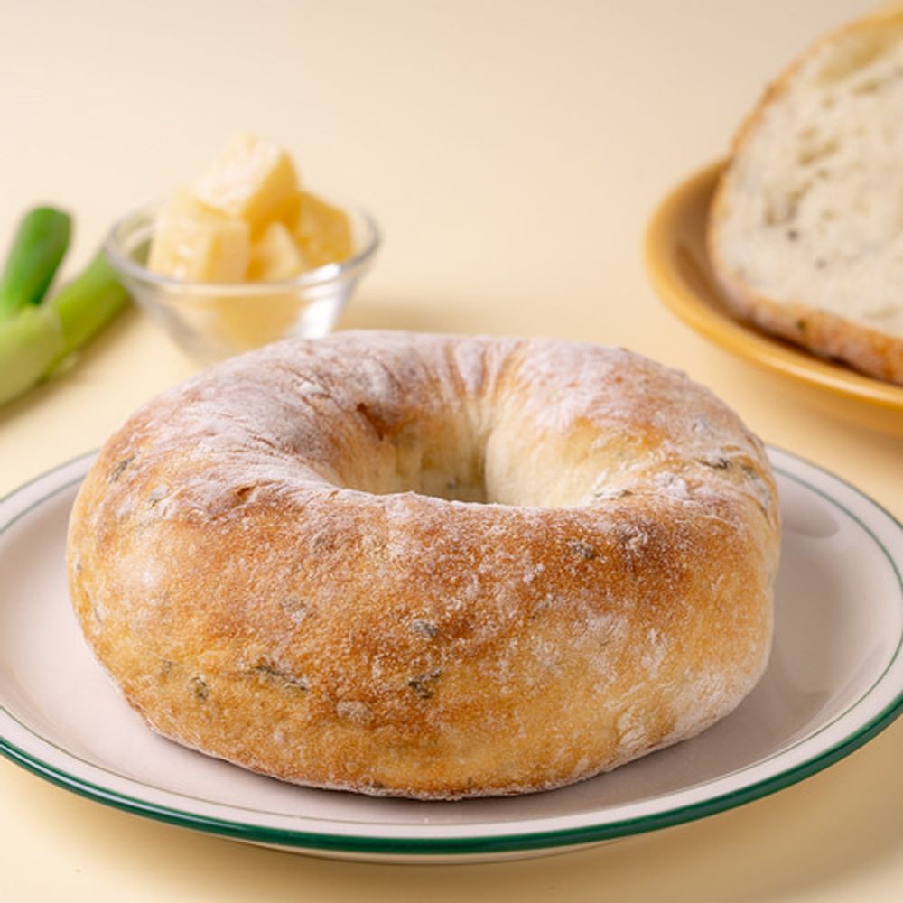 네니아 대파 치즈 베이글 145g 우리밀 부드러운 수제빵 식사대용 - 상품 이미지