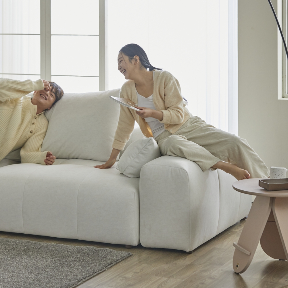 에덴느 몽블랑 카우치 쇼파 4인용 패브릭 구스 이지클린 4인 소파