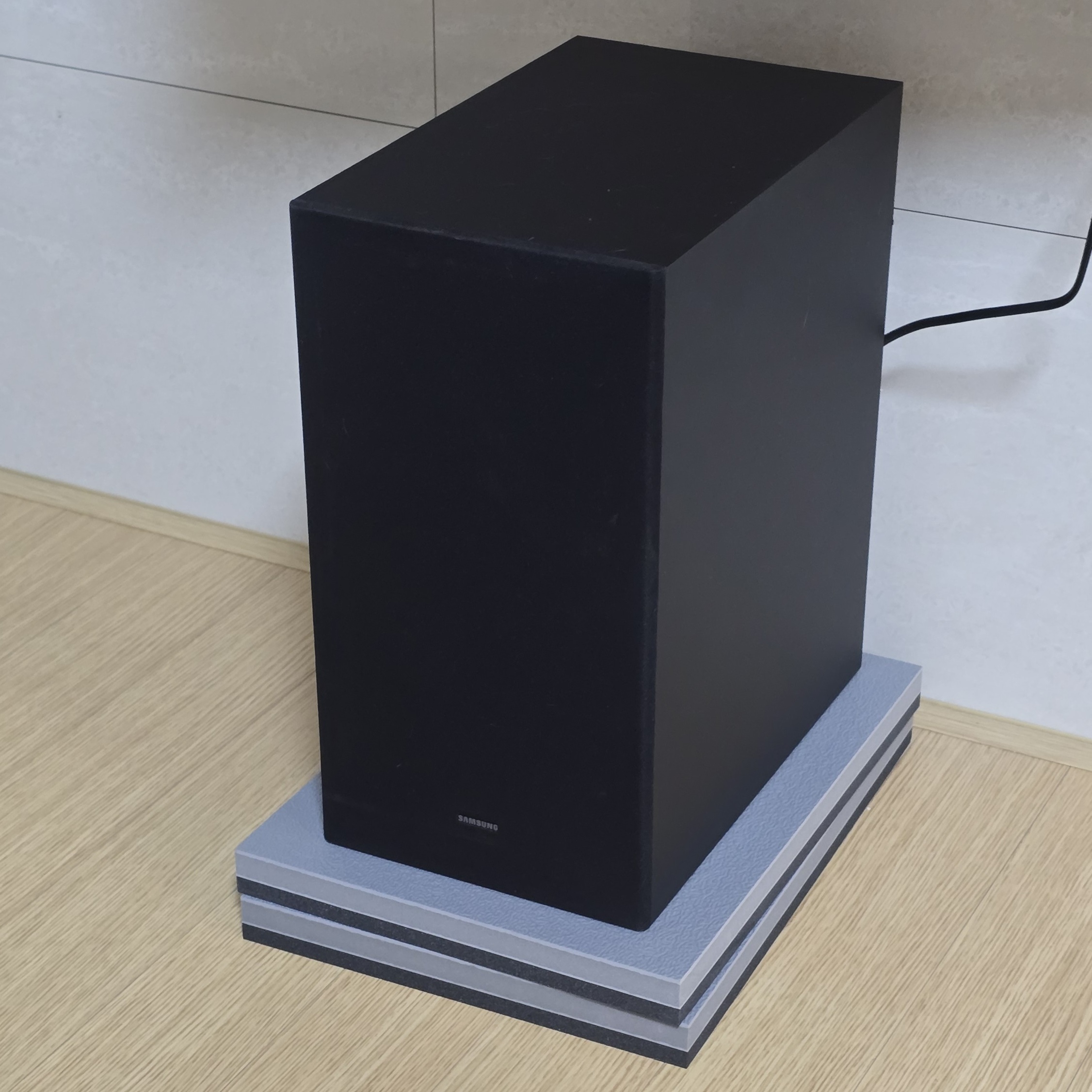 덕진스펀지 스피커 중형 매트 2개 우퍼방진패드 서브우퍼 받침대 사운드바 층간소음 230X420X25T 이미지 4