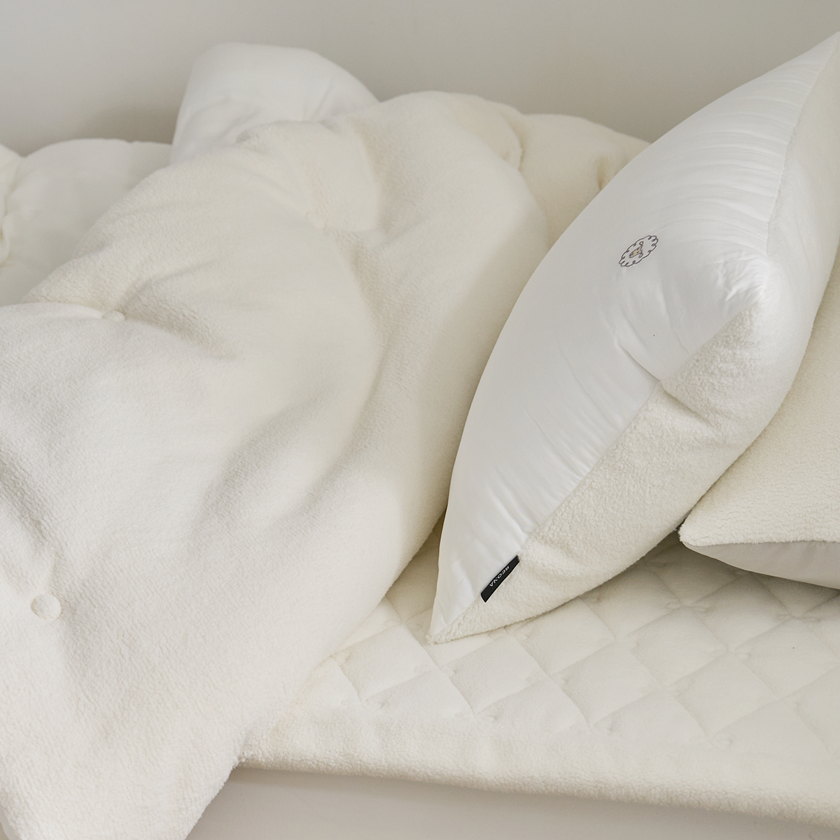 뽀글이 고밀도 순면 양털 극세사패드 이불세트 빅사이즈 슈퍼싱글 퀸킹침대패드 겨울이불