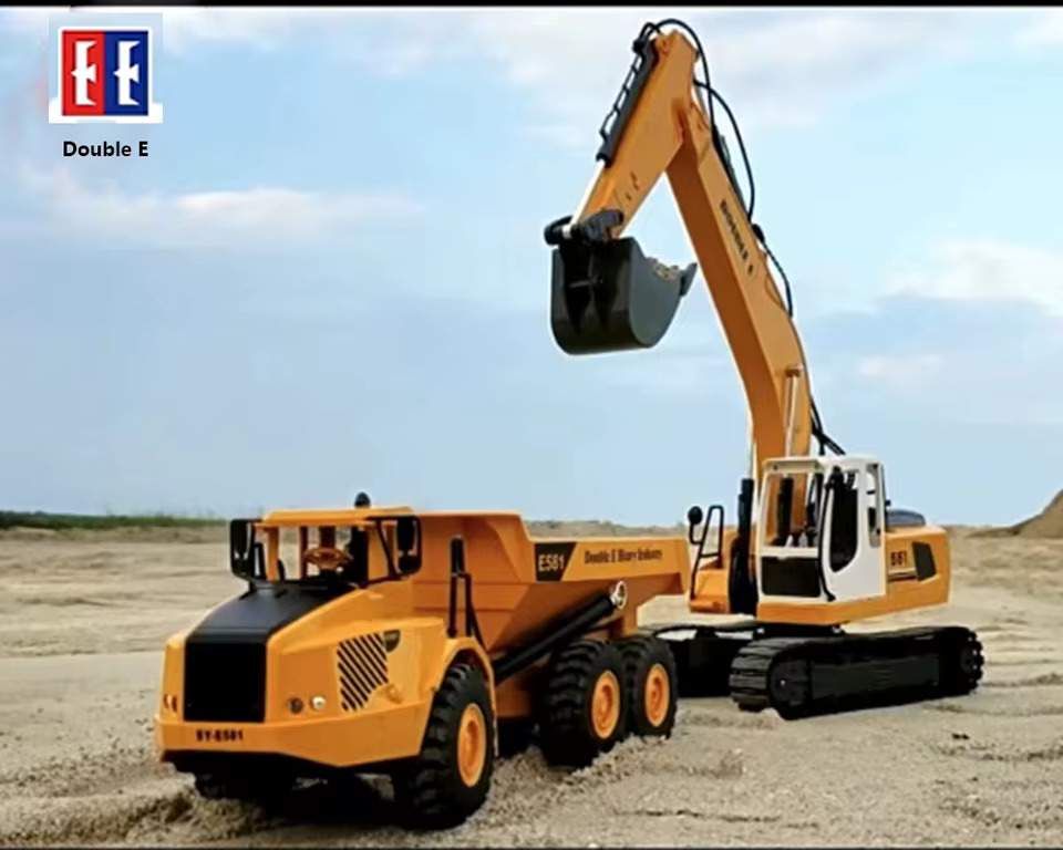 Double E E581 RC 덤프 트럭 원격 제어 관절 1/24 체중계 자동차 운송 남아용 장난감 선물 : 호삼쇼핑