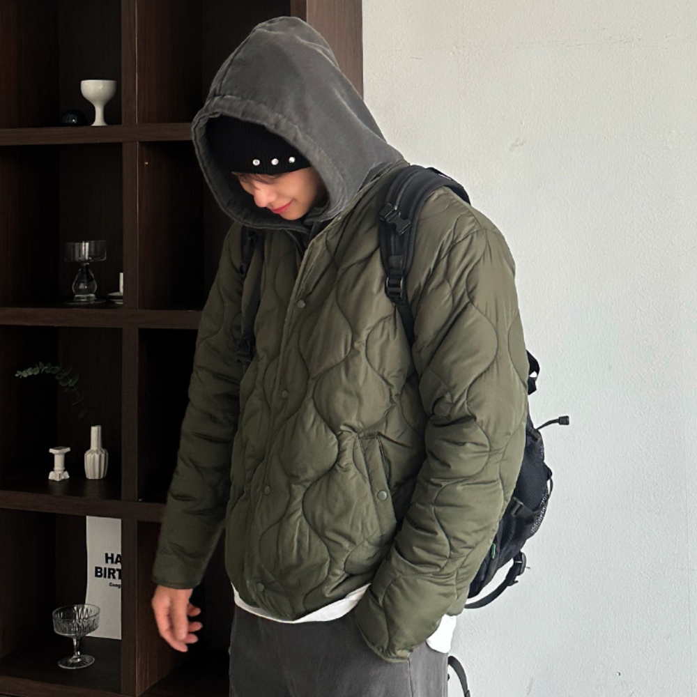 남자 메빈 경량 깔깔이 퀼팅 누빔안감 크롭 자켓 점퍼 - 상세 이미지 3