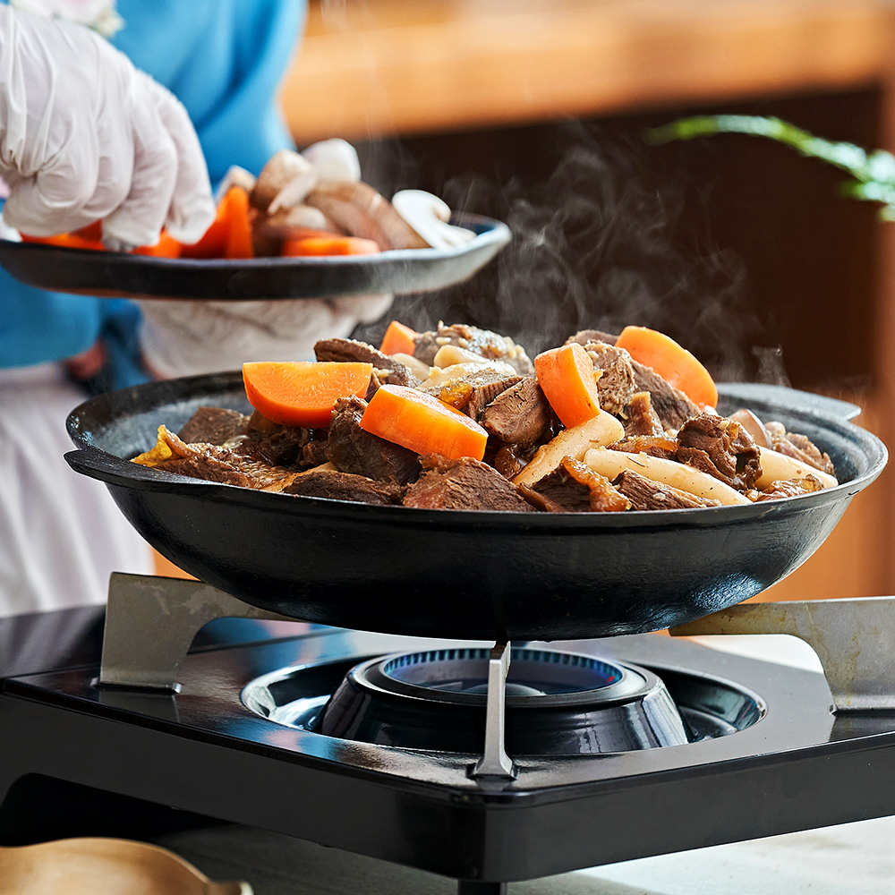 [정성곳간] 국내산 국산 뼈없는 소 갈비 찜 명인 강순의 간편식 고기 500g, 4개 이미지 8
