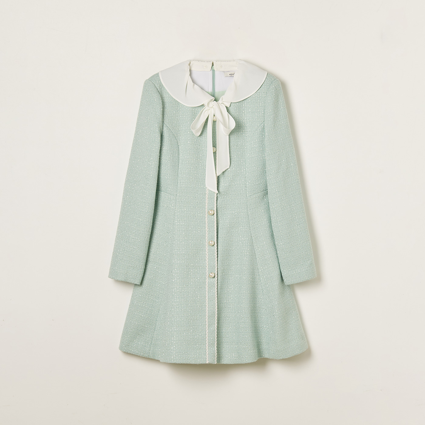 로엠 프릴 리본타이 미니원피스 RMOWF12S12