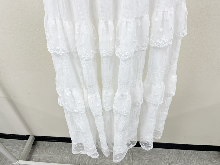 에펠 플라워자수 시스루 펀칭 캉캉 A라인 롱 밴딩 하이웨스트 봄 스커트 (속치마) (2color) 상세 이미지 48