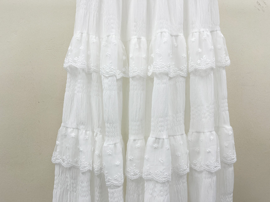 에펠 플라워자수 시스루 펀칭 캉캉 A라인 롱 밴딩 하이웨스트 봄 스커트 (속치마) (2color) 상세 이미지 50