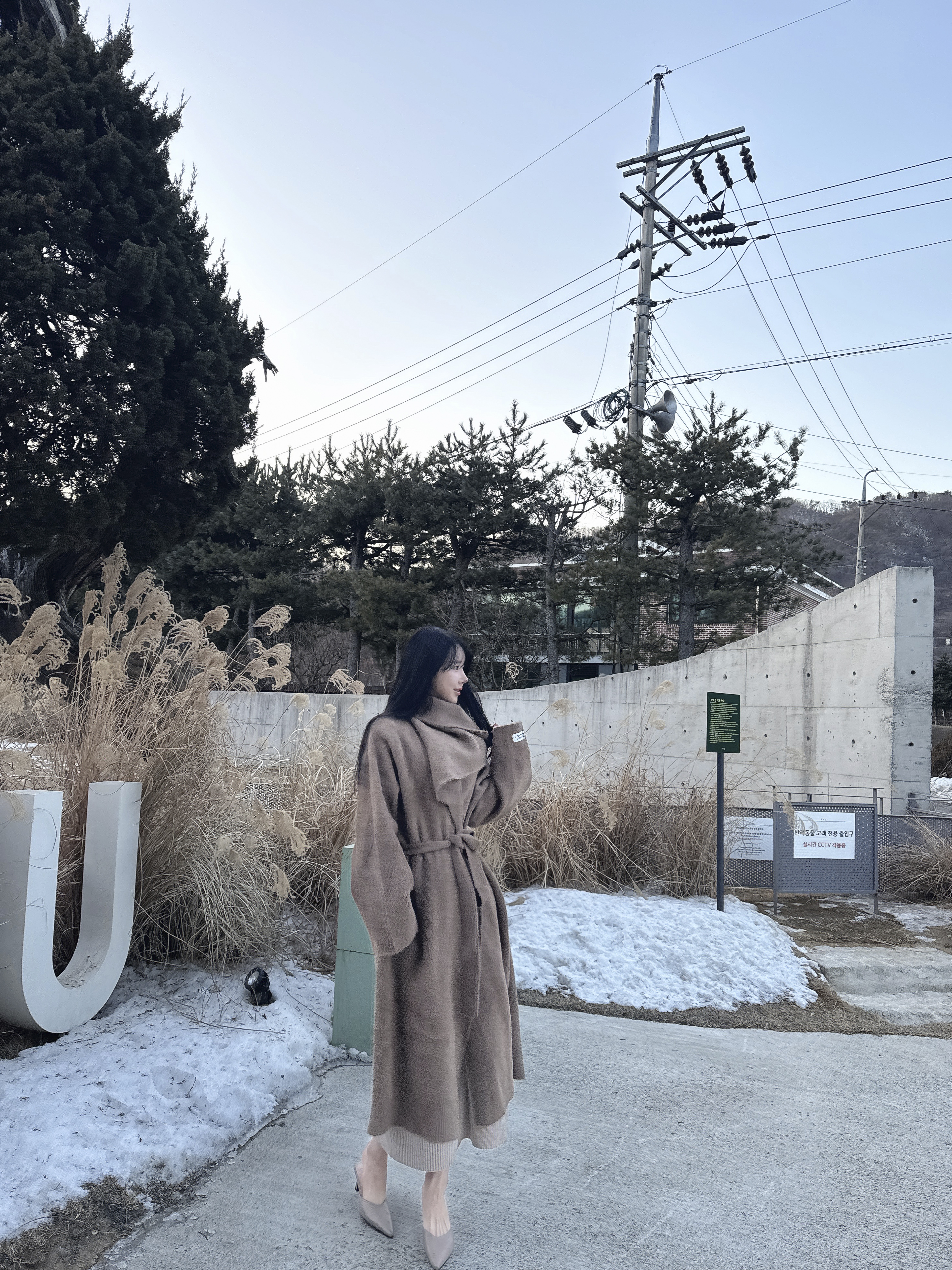 [🤍☁밍크원단/꾸안꾸룩☁] 패치 숄카라 머플러 투웨이 롱 코트 가디건 (수입) 상세 이미지 17