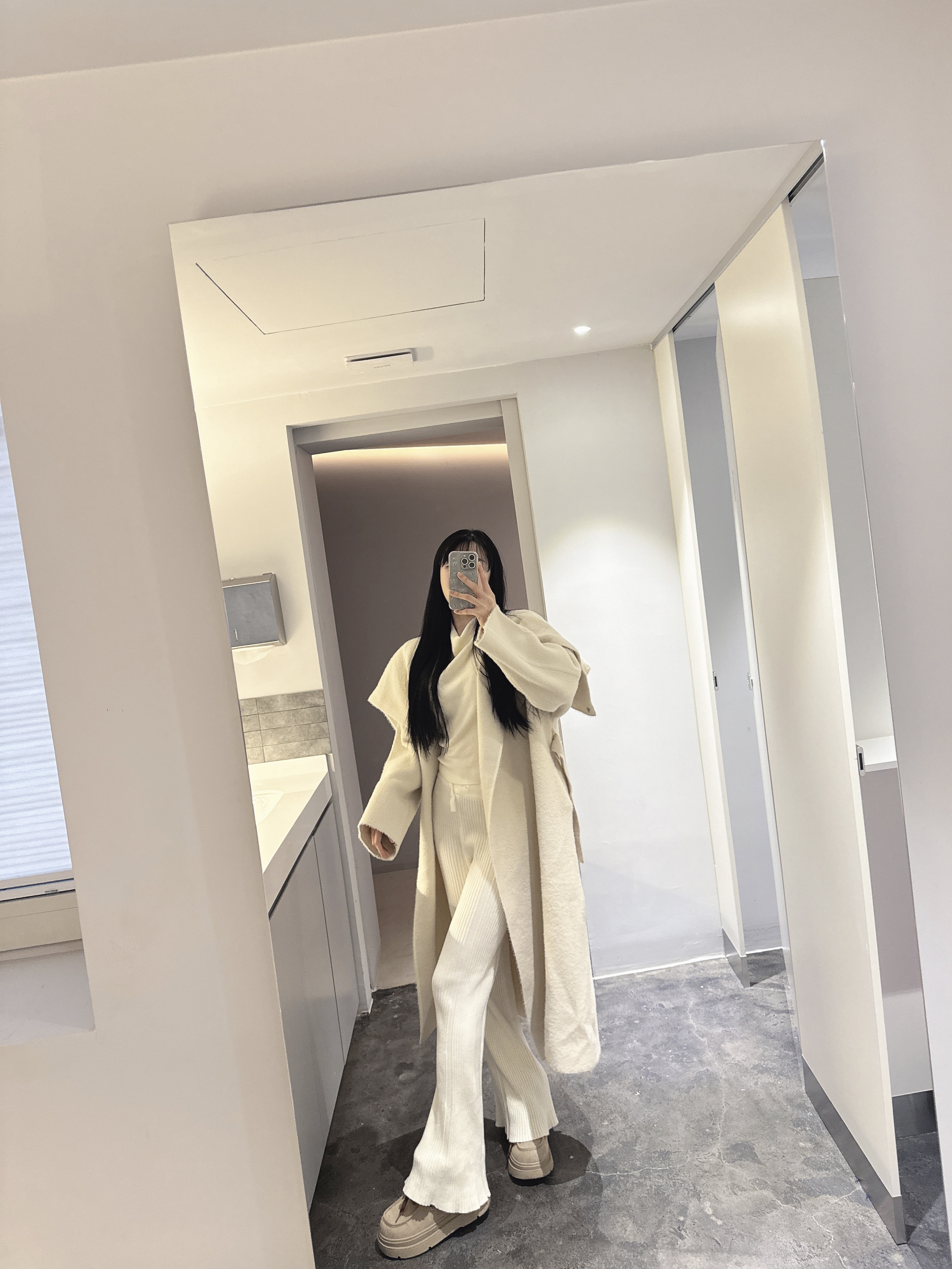 [🤍☁밍크원단/꾸안꾸룩☁] 패치 숄카라 머플러 투웨이 롱 코트 가디건 (수입) 상세 이미지 10