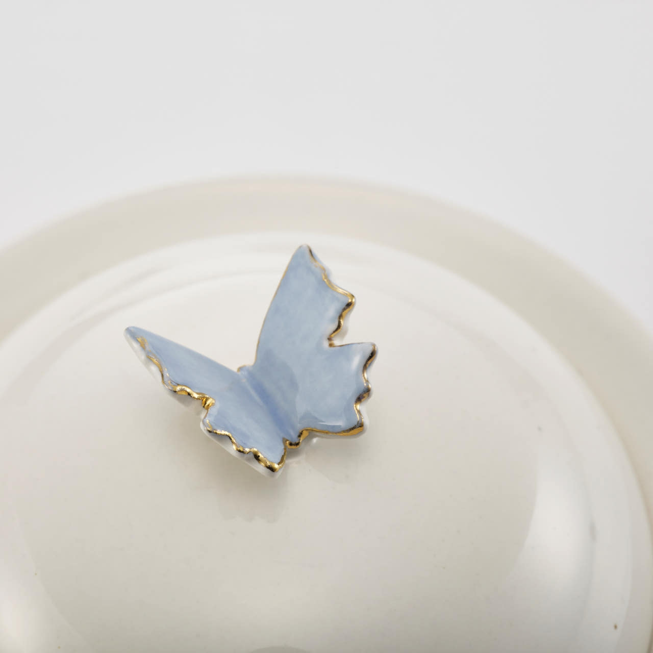 백자 나비 뚜껑 접시, 문경 도자기 M (접시 지름 15cm), 화이트골드 - 상세 이미지 5