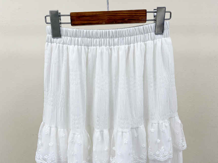 에펠 플라워자수 시스루 펀칭 캉캉 A라인 롱 밴딩 하이웨스트 봄 스커트 (속치마) (2color) 상세 이미지 47