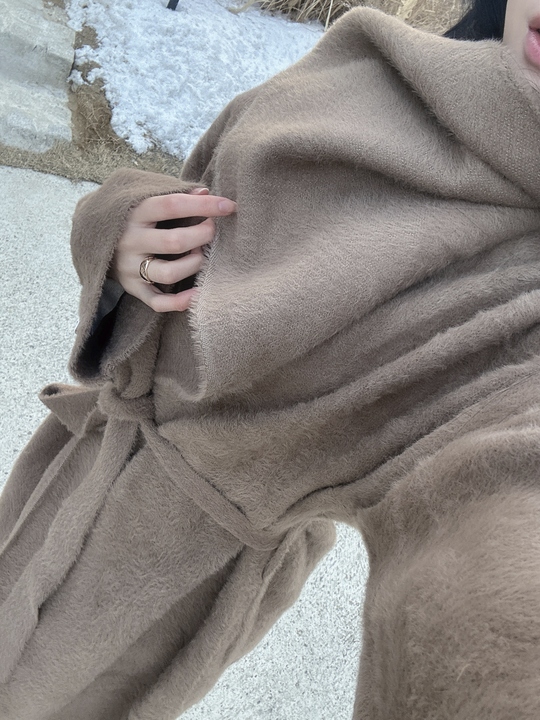 [🤍☁밍크원단/꾸안꾸룩☁] 패치 숄카라 머플러 투웨이 롱 코트 가디건 (수입) 상세 이미지 19